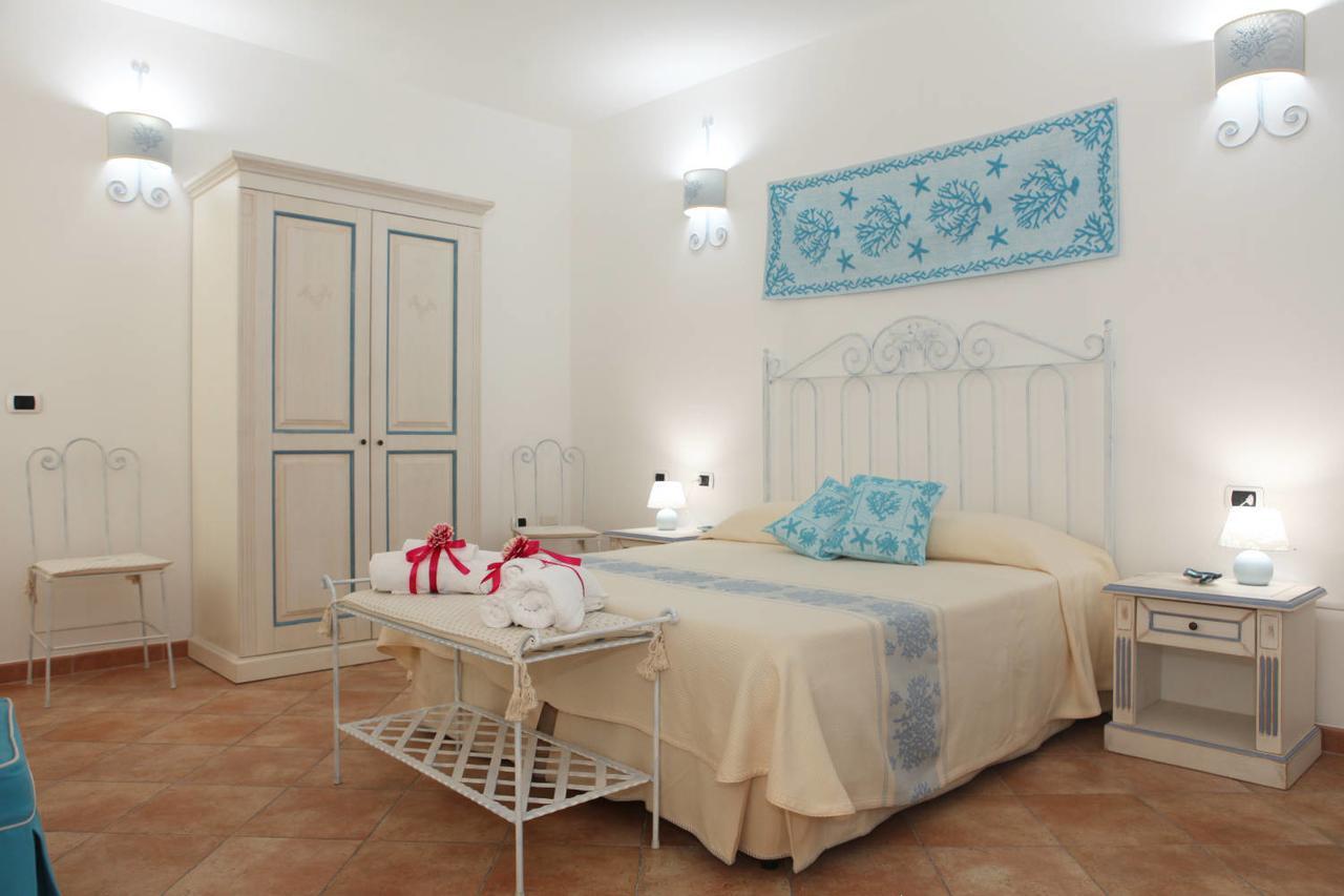Guest House Villabianca La Maddalena  Zewnętrze zdjęcie