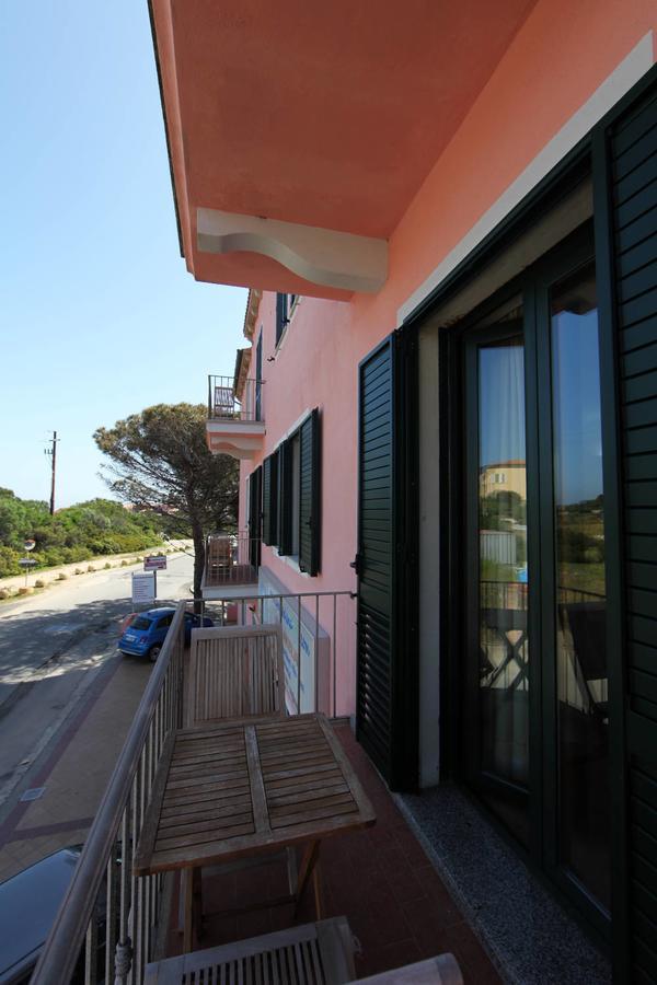 Guest House Villabianca La Maddalena  Zewnętrze zdjęcie
