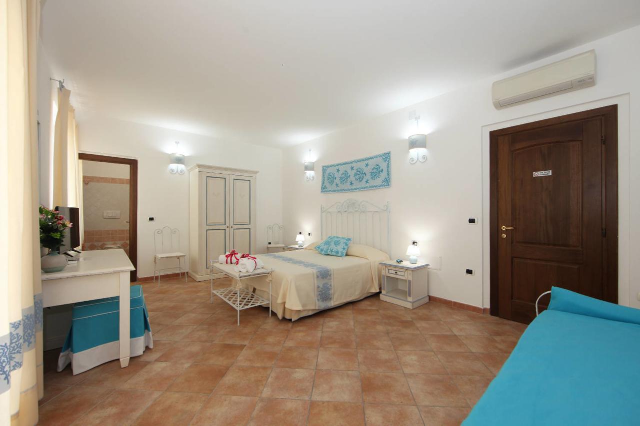 Guest House Villabianca La Maddalena  Zewnętrze zdjęcie