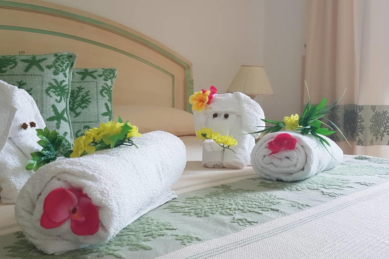 Guest House Villabianca La Maddalena  Zewnętrze zdjęcie
